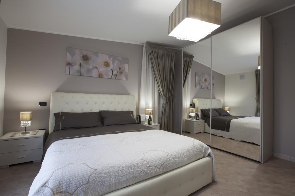Amira Luxury Apartments Santa Maria Capua Vetere Buitenkant foto