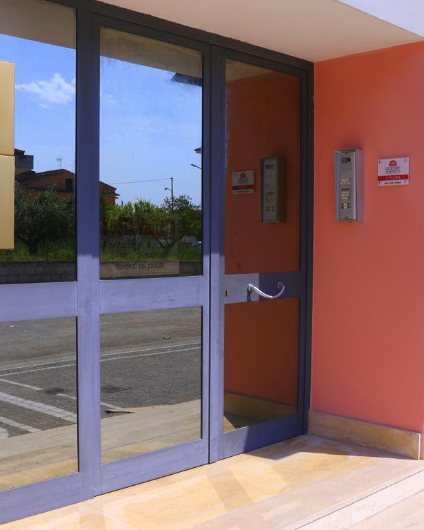 Amira Luxury Apartments Santa Maria Capua Vetere Buitenkant foto